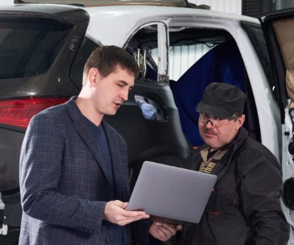 Dealer management system dashboard improving after-sales service operations and customer satisfaction at an automotive dealership